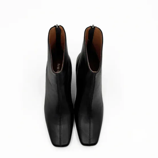 AMIE RAFA HARLOWE BOOTIE BLACK