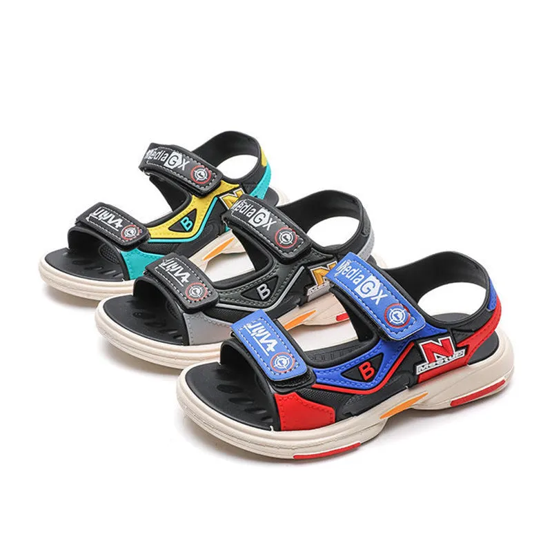 Children's fashionable lightweight boys' beach shoes 2024 new anti-slip summer soft bottom Velcro big children's sandals