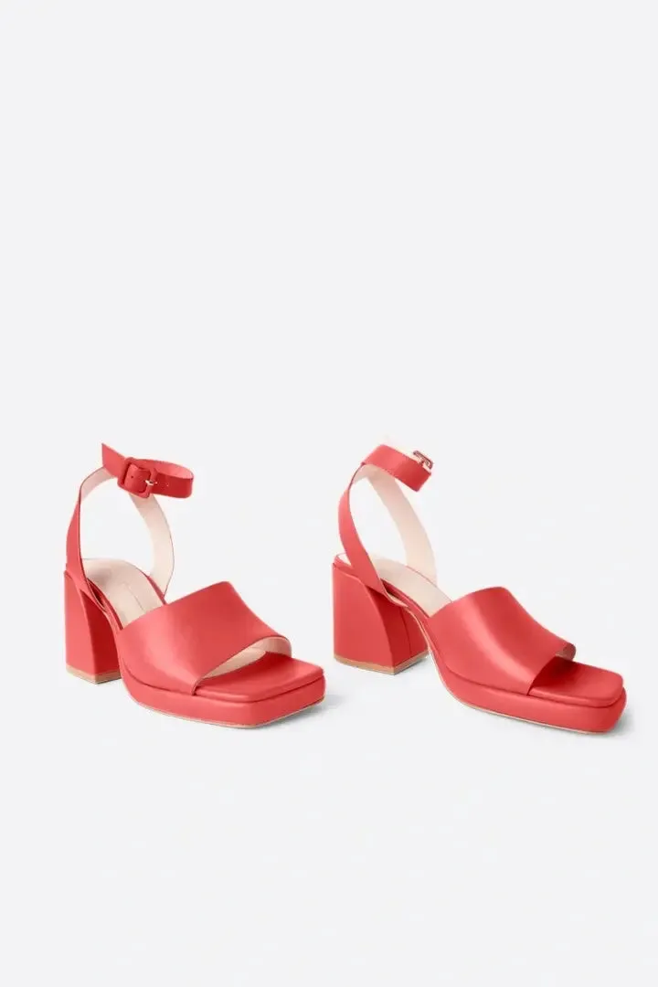 IB DESI PLATFORM SANDALS