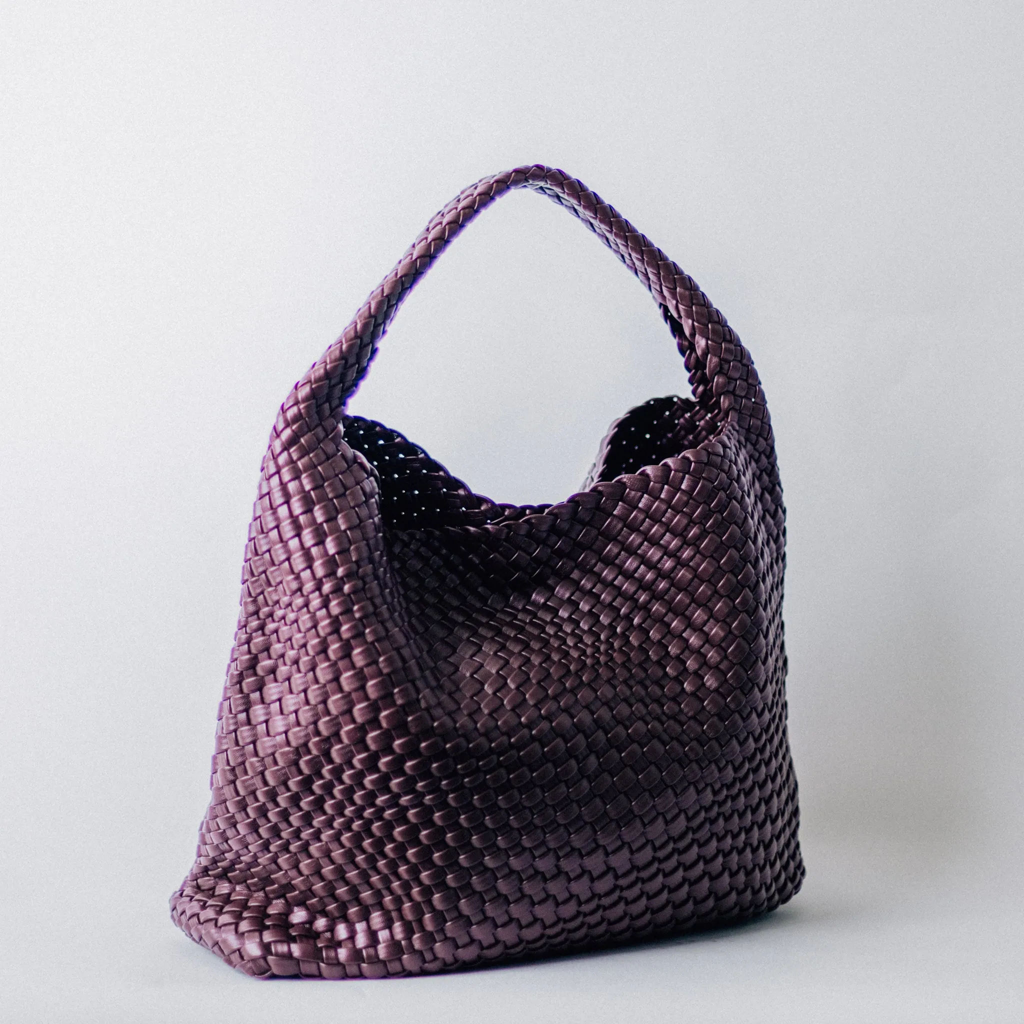 LARGE WOVEN HOBO-WINE