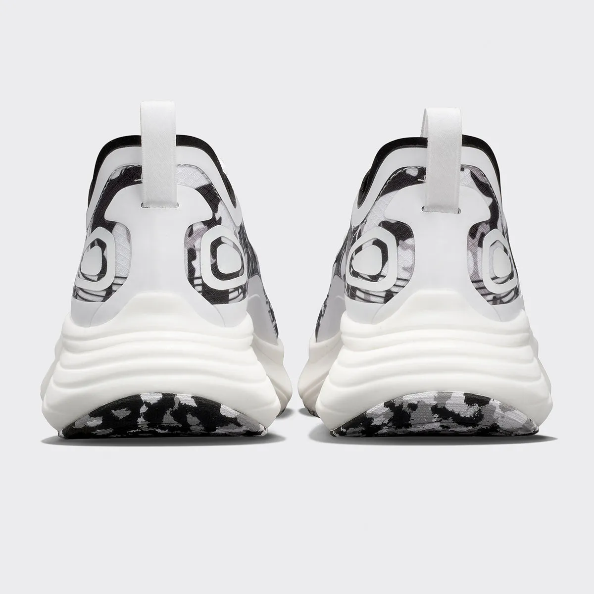 Men's Streamline White / Black / Camo