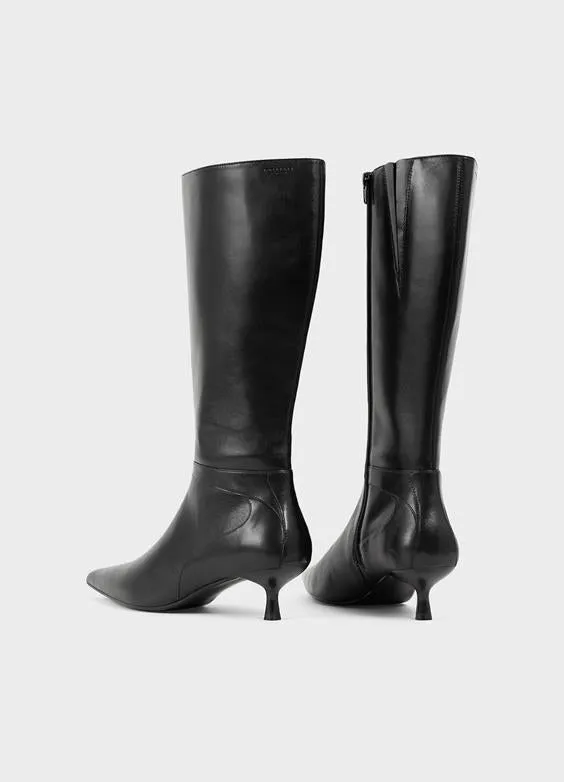 Lykke Tall Boots by Vagabond: A Stylish Choice for Elevated Fashion