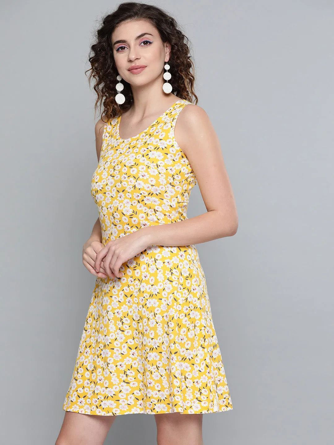 Women Yellow Ditsy Floral Back Knot Skater Dress